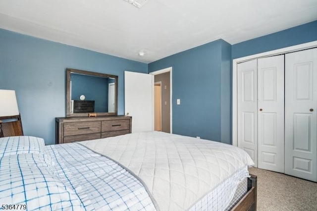 458 Midland Ave, Pompton Lakes Boro, NJ 07442 - bedroom featuring carpet and a closet