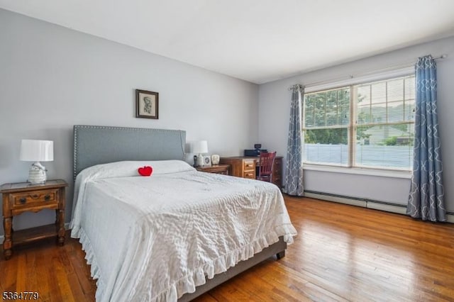 458 Midland Ave, Pompton Lakes Boro, NJ 07442 - bedroom featuring wood finished floors