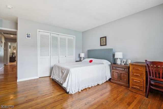 458 Midland Ave, Pompton Lakes Boro, NJ 07442 - bedroom with wood finished floors and a closet