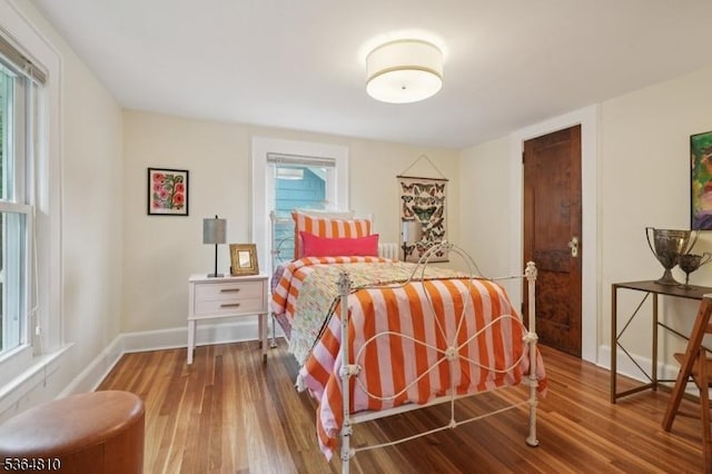 26 Saint Lawrence Ave, Maplewood Twp, NJ 07040 - bedroom with wood finished floors and baseboards