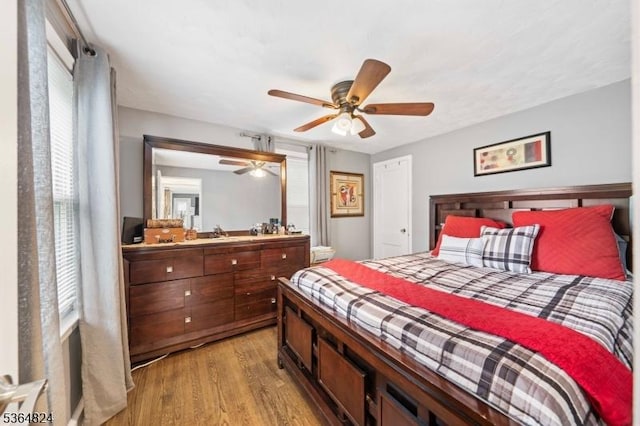 510 Oakridge Ave, North Plainfield Boro, NJ 07063 - bedroom with light wood-type flooring and a ceiling fan