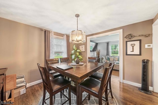 510 Oakridge Ave, North Plainfield Boro, NJ 07063 - dining space with a chandelier and wood finished floors