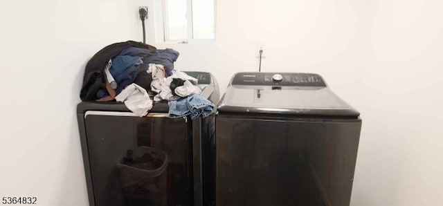 1371 Clinton Ave, Irvington Twp, NJ 07111 - washroom with separate washer and dryer