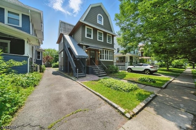 9 Vincent Pl, Montclair Twp, NJ 07042 - view of front of house
