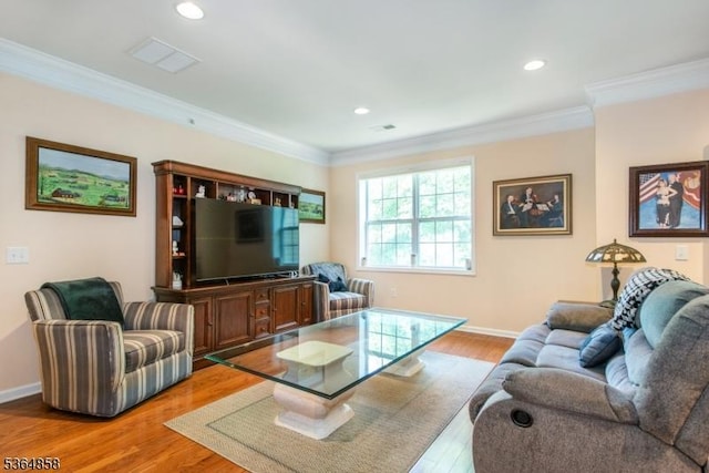 1409 Warrens Way Unit 1409, Wanaque Boro, NJ 07465 - living area featuring light wood finished floors, ornamental molding, and recessed lighting