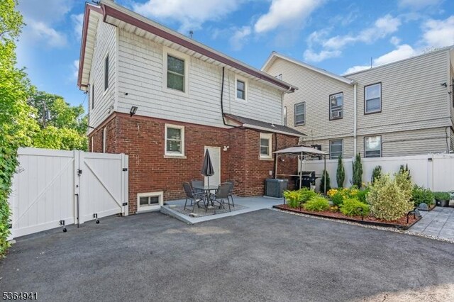 267 Weequahic Ave, Newark City, NJ 07112