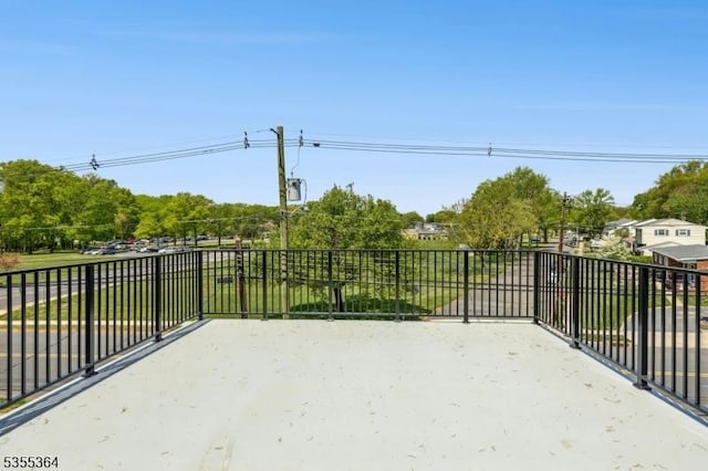 944 Orange Ave, Cranford Twp, NJ 07016 - view of patio