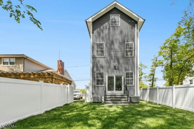 944 Orange Ave, Cranford Twp, NJ 07016 - back of house with entry steps