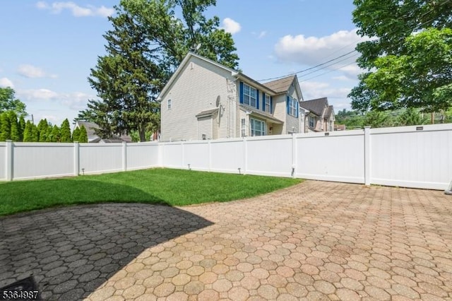14 Lenox Ave, Green Brook Twp, NJ 08812 - fenced backyard featuring a patio