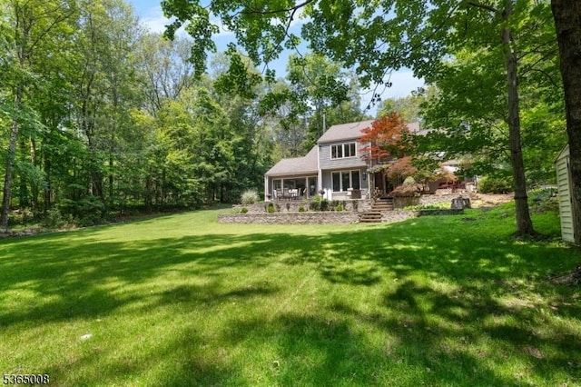 16 Forest Dr, Hampton Twp, NJ 07860 - view of green lawn