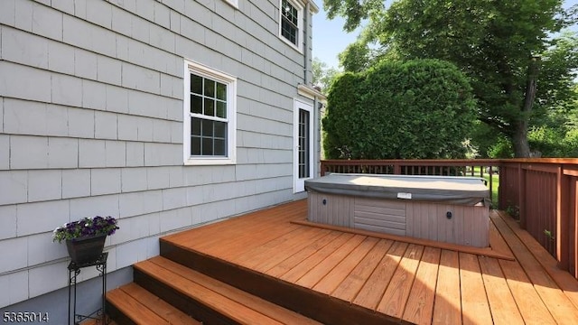 120 Meadowbrook Dr, North Plainfield Boro, NJ 07062 - wooden deck with a covered hot tub