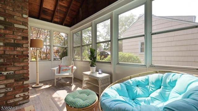 120 Meadowbrook Dr, North Plainfield Boro, NJ 07062 - view of sunroom / solarium