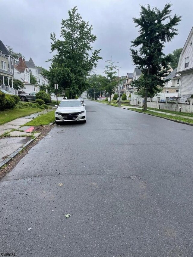 64 Beech St, East Orange City, NJ 07018