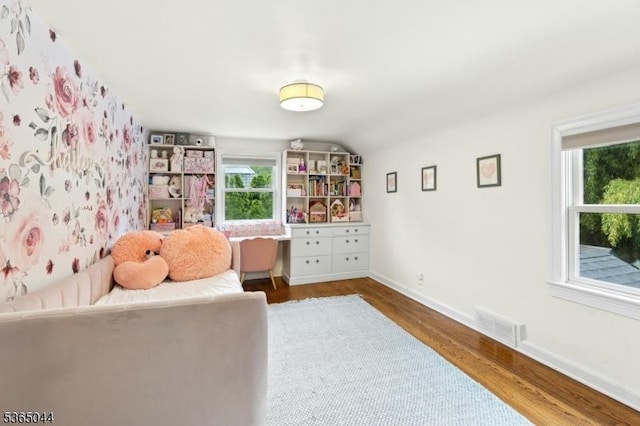 849 Bradford Ave, Westfield Town, NJ 07090 - living area with wood finished floors and lofted ceiling