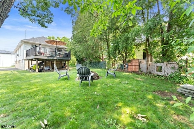 268 Warburton Ave, Hawthorne Boro, NJ 07506 - view of yard featuring a deck
