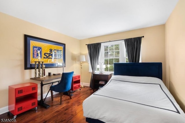 3310 Round Hill Rd, Branchburg Twp, NJ 08876 - bedroom featuring dark wood-type flooring and baseboards