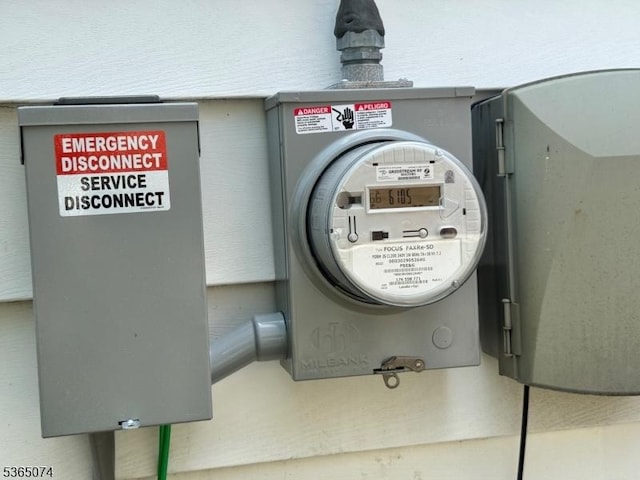 882 Lafayette Ave, Hawthorne Boro, NJ 07506 - exterior view of electric meter
