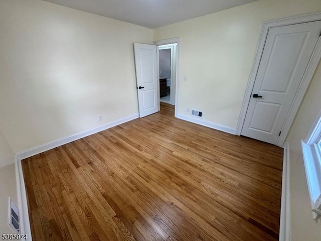 882 Lafayette Ave, Hawthorne Boro, NJ 07506 - unfurnished bedroom featuring light wood-style floors and baseboards