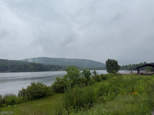 142 Lakeside Dr, Liberty Twp, NJ 07823 - mountain view featuring a large body of water