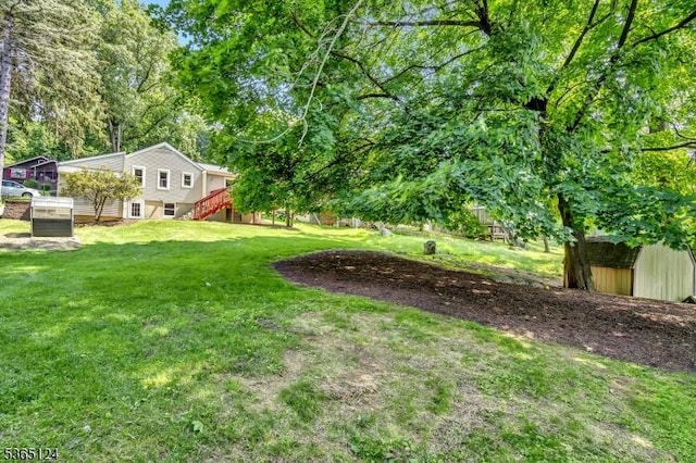 76 Hillside Rd, Sparta Twp, NJ 07871 - view of green lawn featuring stairway