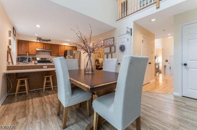 149 Wingate Dr, Independence Twp, NJ 07840 - dining space featuring light wood-style floors and recessed lighting