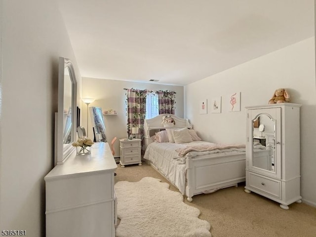 26 Knollwood Rd, Hanover Twp, NJ 07981 - bedroom with light colored carpet