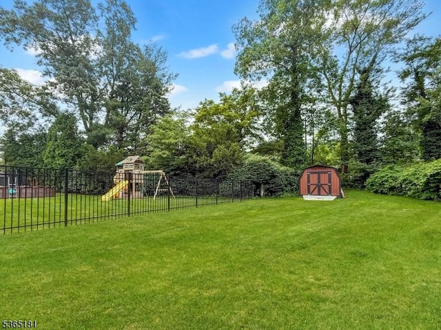 26 Knollwood Rd, Hanover Twp, NJ 07981 - view of yard featuring a playground and a shed