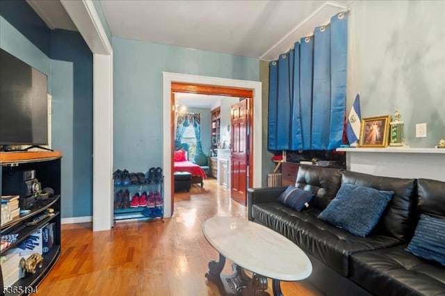 93 Garside St, Newark City, NJ 07104 - living room with wood finished floors and baseboards