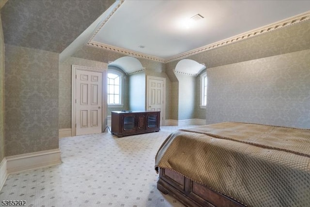 11 Margo Way, Alpine Boro, NJ 07620 - bedroom with wallpapered walls