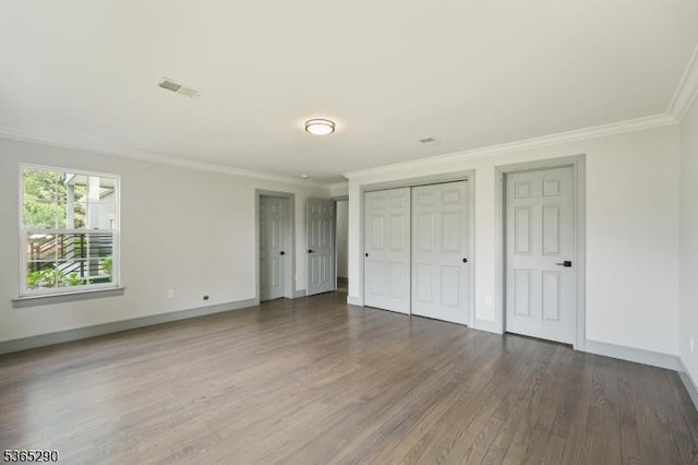 126 Cooney Ave, Hamilton Twp, NJ 08619 - unfurnished bedroom with wood finished floors and ornamental molding