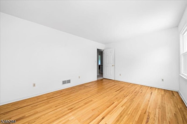 10 Duke Ct, Franklin Twp, NJ 08867 - unfurnished room featuring light wood-style floors and baseboards