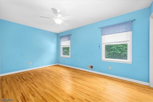 10 Duke Ct, Franklin Twp, NJ 08867 - spare room with wood finished floors and ceiling fan