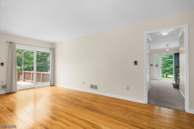 10 Duke Ct, Franklin Twp, NJ 08867 - unfurnished room with baseboards and light wood-style floors