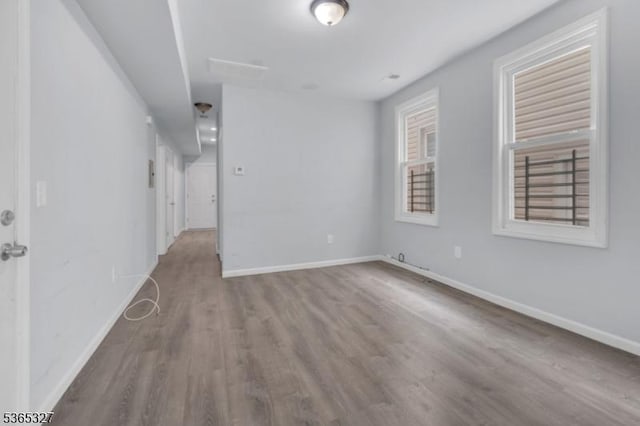 160 S 11th St, Newark City, NJ 07107 - unfurnished room with wood finished floors and baseboards