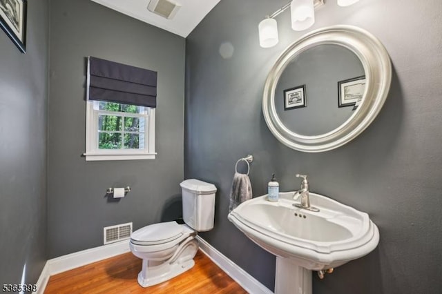 4 Knollwood Ter, Chester Twp, NJ 07930 - bathroom with toilet and wood finished floors