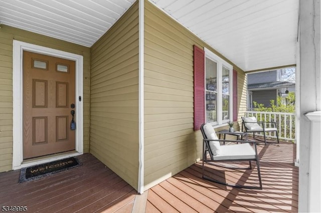 699 Riverview Dr, Totowa Boro, NJ 07512 - view of exterior entry with covered porch