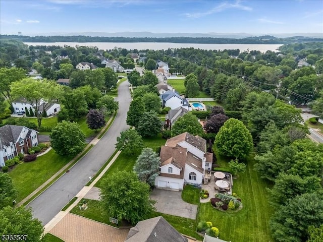 33 Gates Pl, Wayne Twp, NJ 07470 - aerial perspective of suburban area with a large body of water