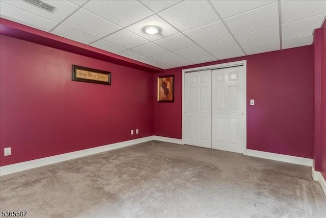 33 Gates Pl, Wayne Twp, NJ 07470 - unfurnished bedroom featuring carpet, a closet, and a paneled ceiling