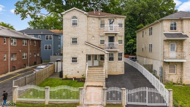 98 S Burnett St, East Orange City, NJ 07018 - view of property featuring a fenced front yard
