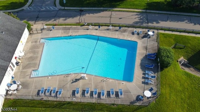 1203 Magnolia Ct, Washington Twp, NJ 07840 - bird's eye view of a pool area