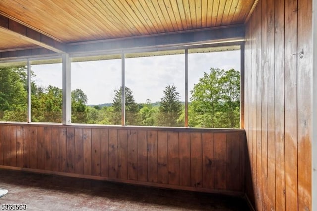 215 Sussex Ave, Andover Twp, NJ 07860 - view of unfurnished sunroom