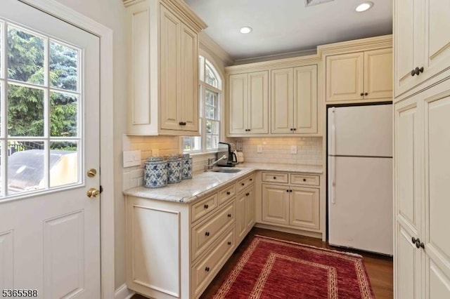10 Westminster Pl, Morris Twp, NJ 07960 - kitchen with freestanding refrigerator, cream cabinetry, tasteful backsplash, dark wood-style flooring, and recessed lighting