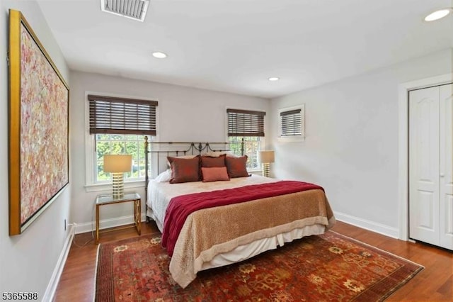 10 Westminster Pl, Morris Twp, NJ 07960 - bedroom featuring wood finished floors and recessed lighting