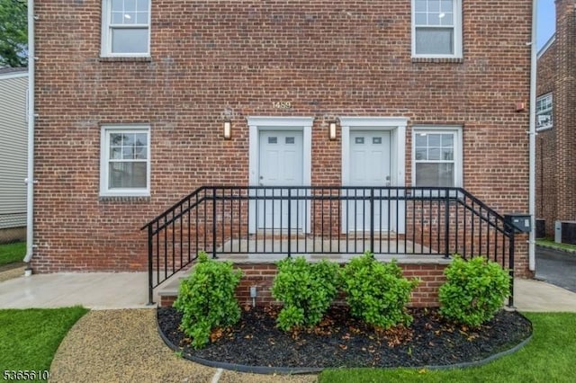 1489 Morris Ave, Union Twp, NJ 07083 - doorway to property with brick siding