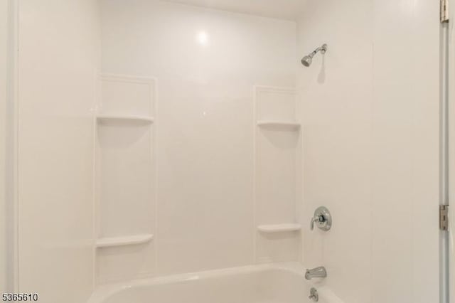1489 Morris Ave, Union Twp, NJ 07083 - bathroom featuring  shower combination