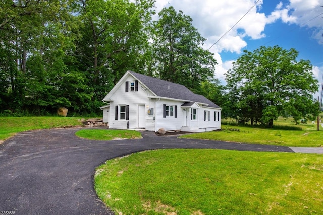 612 State Route 94, Fredon Twp, NJ 07860 - view of front of home featuring a front yard and view of scattered trees