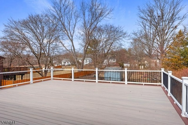 9 Village Ct, Flemington Boro, NJ 08822 - view of wooden deck