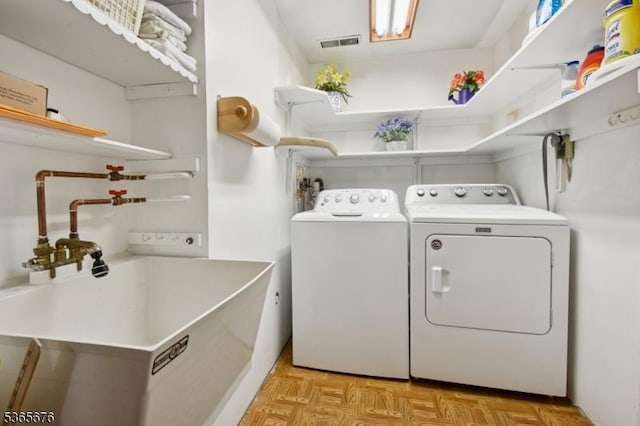 1503 Woodacres Dr, Mountainside Boro, NJ 07092 - washroom featuring separate washer and dryer