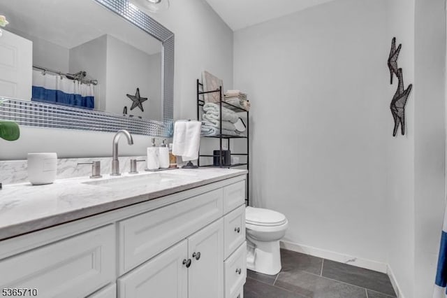 6 White Rd, Raritan Twp, NJ 08822 - bathroom with vanity and toilet