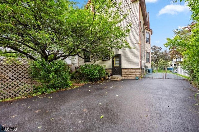 210 Baldwin St, Glen Ridge Boro Twp, NJ 07028 - view of side of property featuring a gate and entry steps